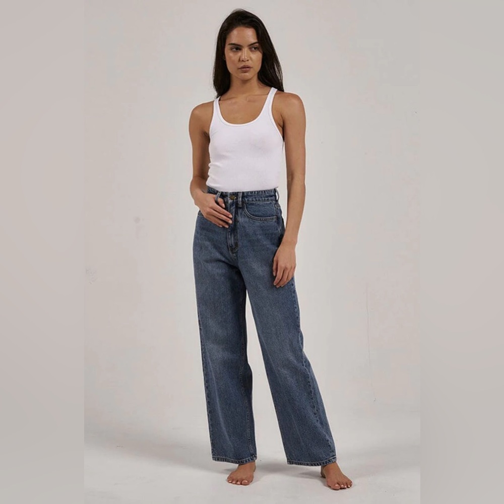 Thrills Billie High Rise Baggy Jeans Weathered Blue – Size 25